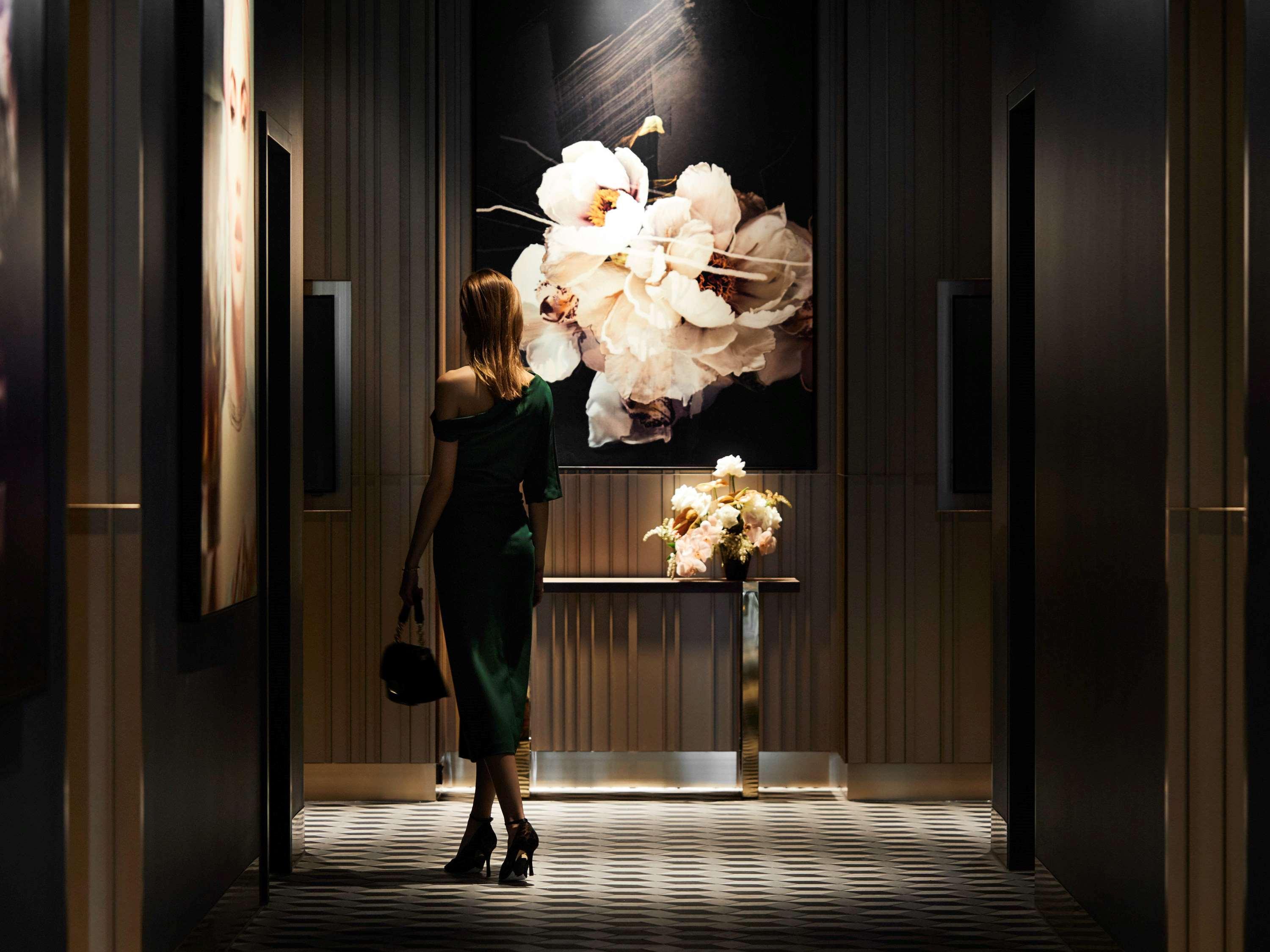 Hotel Chadstone Melbourne Mgallery Collection Ngoại thất bức ảnh The lobby of the Ritz-Carlton, Melbourne