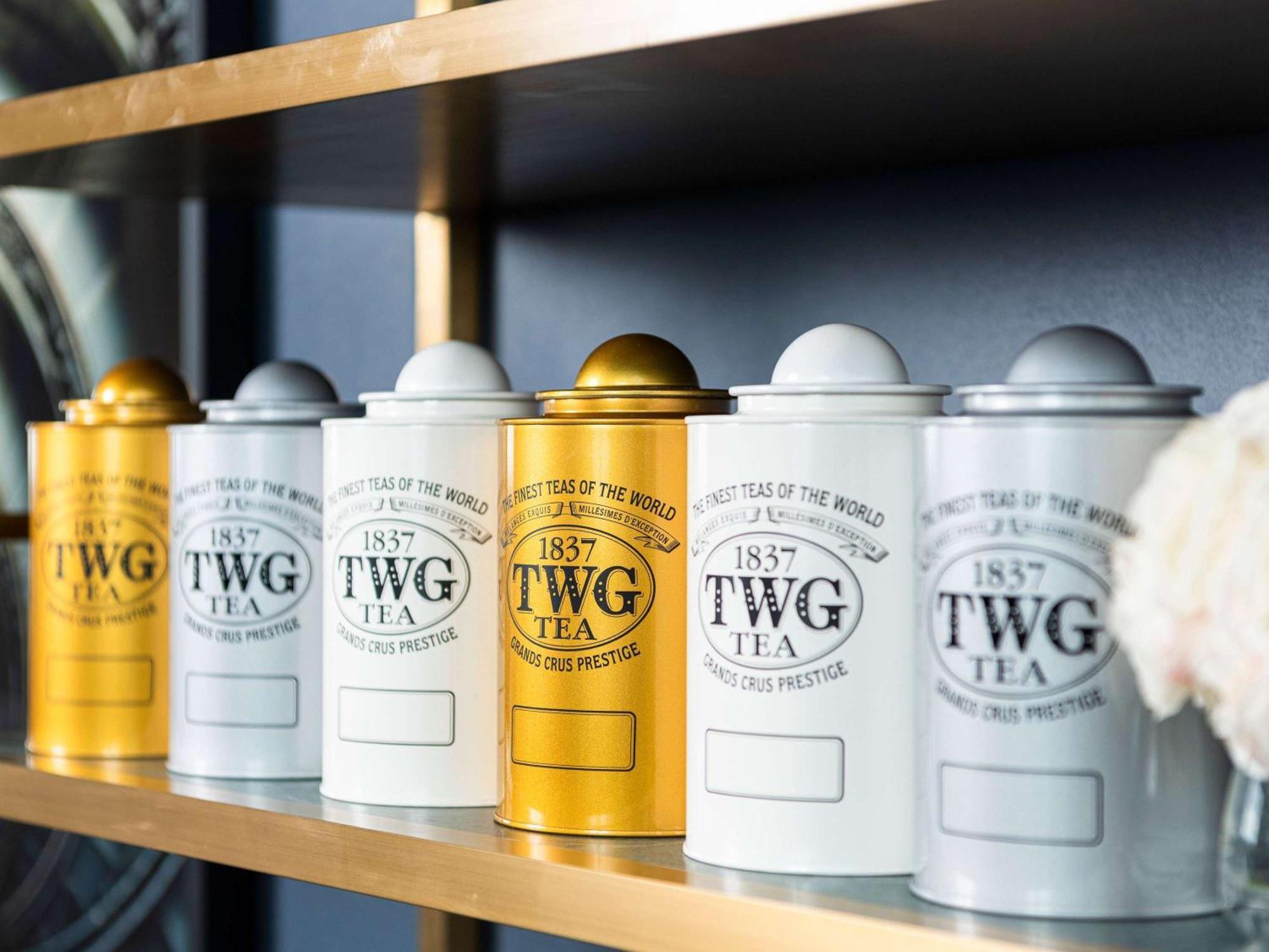 Hotel Chadstone Melbourne Mgallery Collection Ngoại thất bức ảnh TWG Tea tins