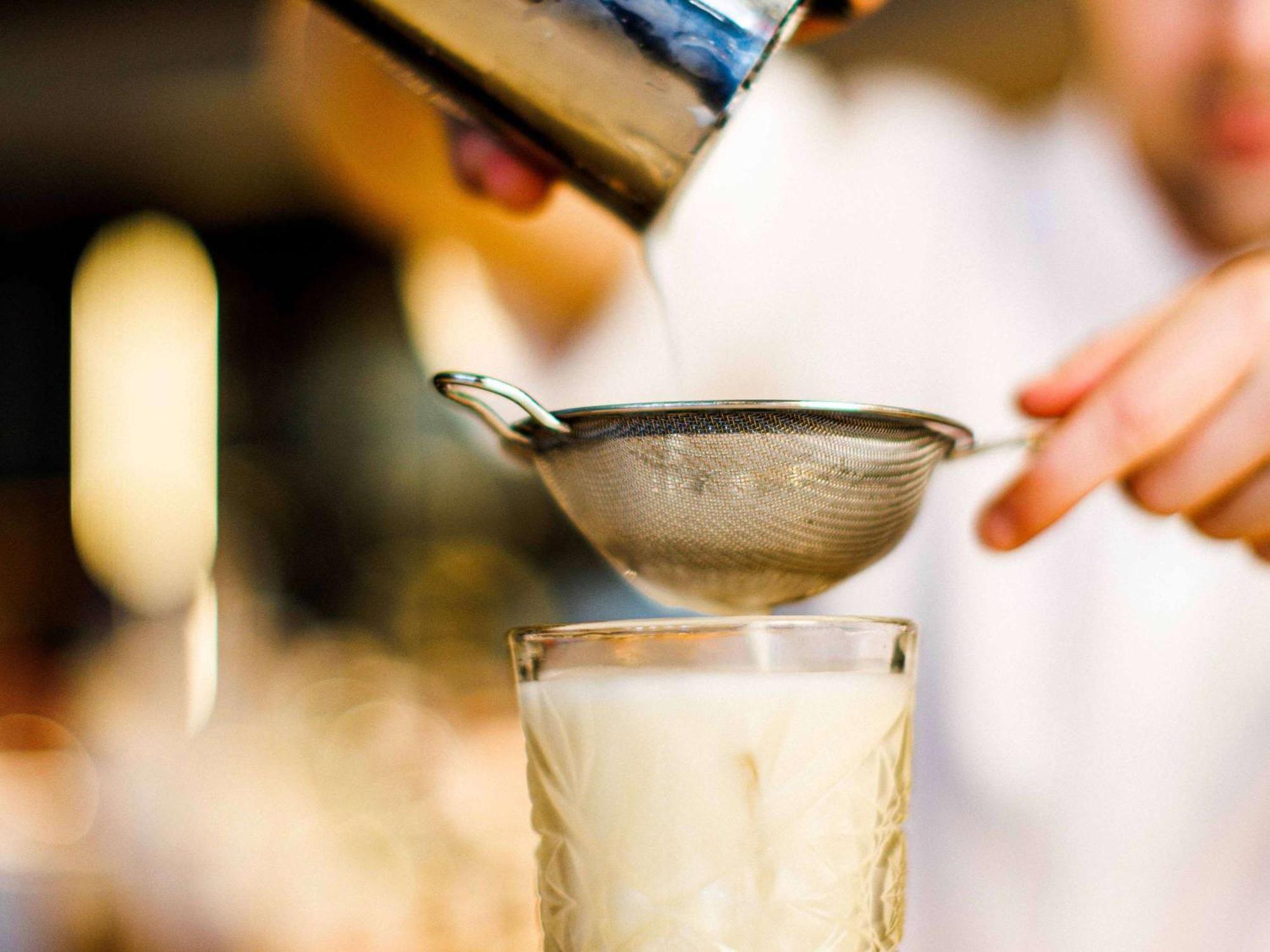Hotel Chadstone Melbourne Mgallery Collection Ngoại thất bức ảnh A measuring cup