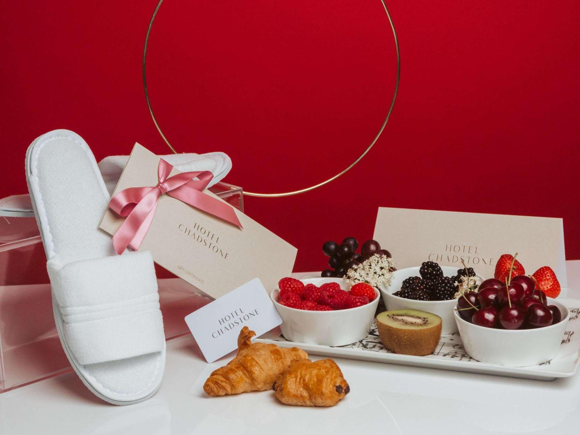 Hotel Chadstone Melbourne Mgallery Collection Ngoại thất bức ảnh A selection of hotel amenities