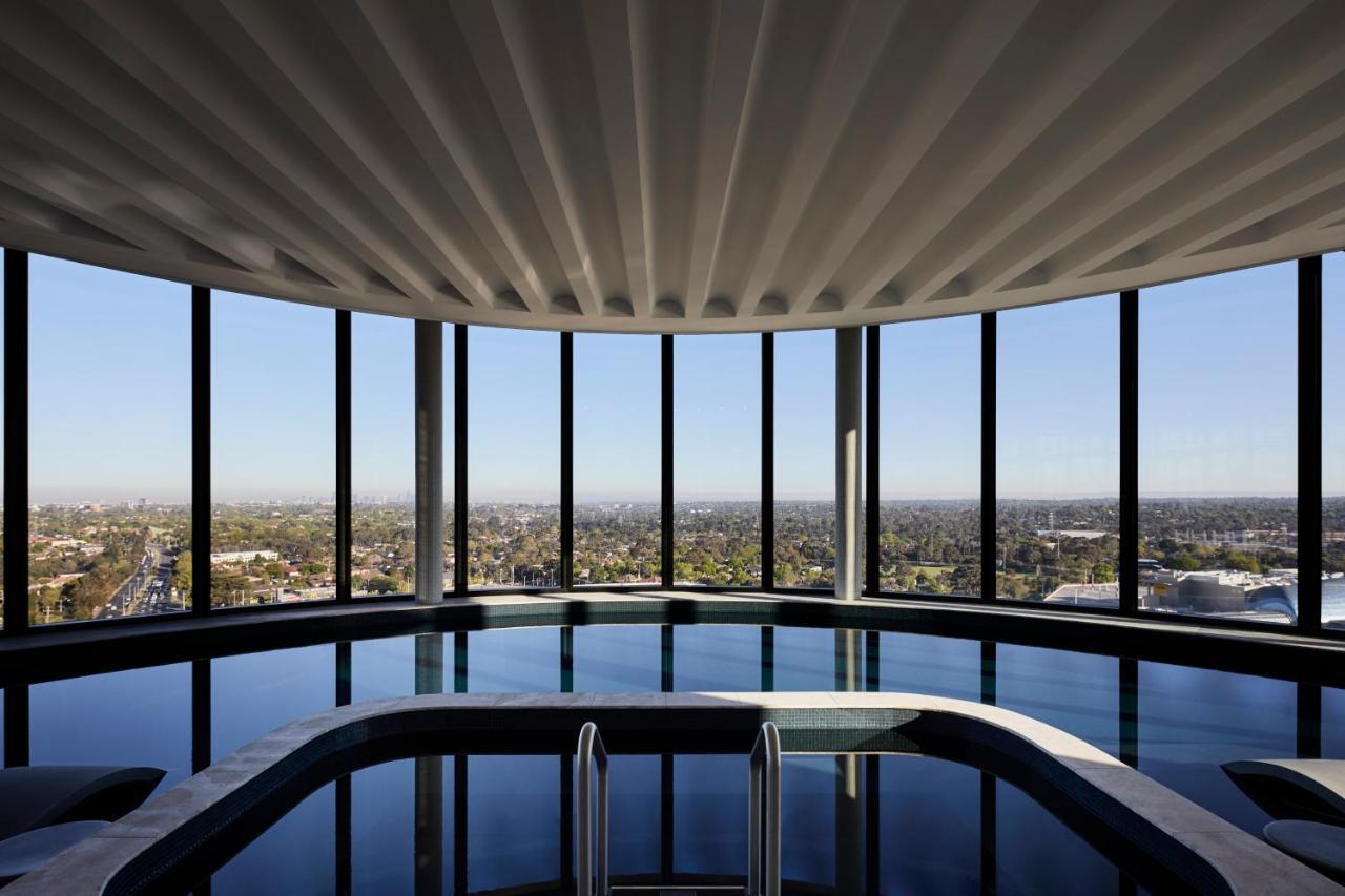Hotel Chadstone Melbourne Mgallery Collection Ngoại thất bức ảnh The pool at the top of the building